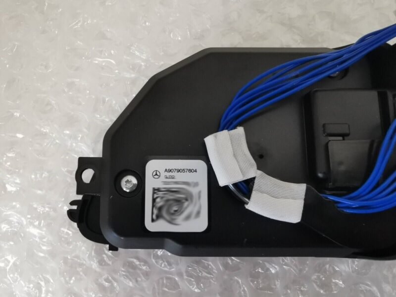 OEM MERCEDES BENZ VAN SPRINTER W910 Steering wheel CONTROL BUTTONS SWITCH