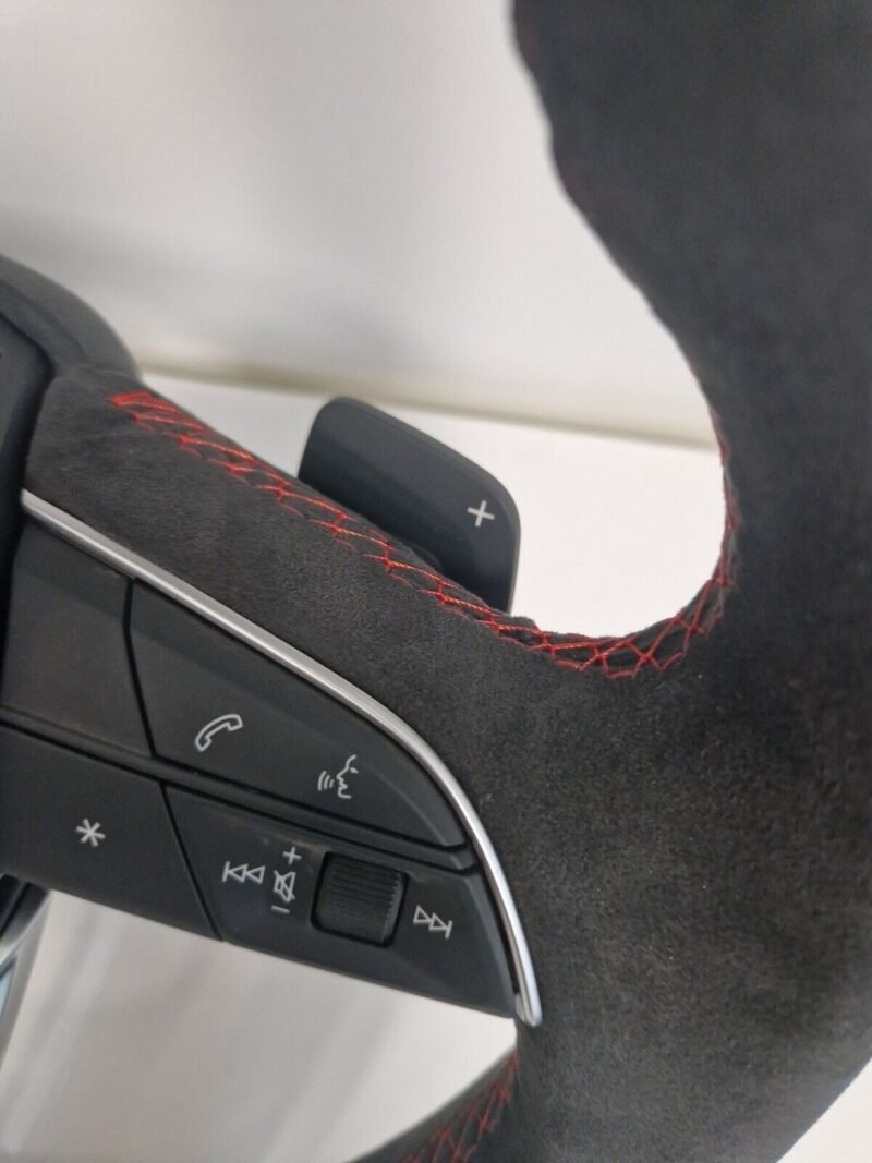 Genuine AUDI S line Q7 Q8 SQ7 SQ8 steering wheel new ALCANTARA red stitches