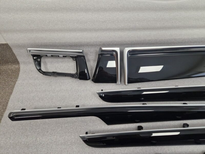 Porsche Macan 2019+ Piano Black Interior Trim Set Of 7 Brand New OEM